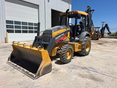 John Deere 410 Backhoe