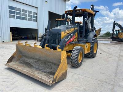 John Deere 410 Backhoe