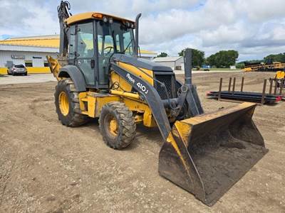 John Deere 410J Backhoe