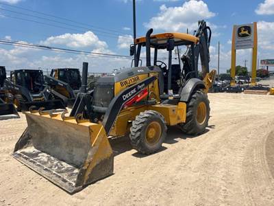 John Deere 410L Backhoe