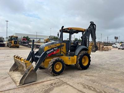 John Deere 410L Backhoe