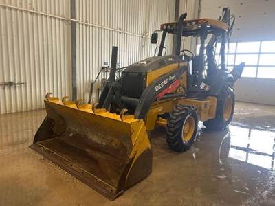 John Deere 410L Backhoe