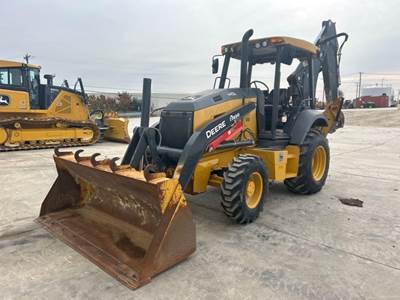 John Deere 410L Backhoe