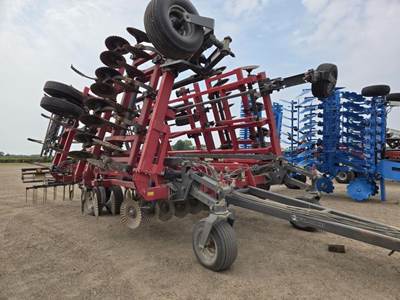 Wil-Rich 483-34 Chisel Plow