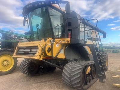 Claas Lexion 760 Combine