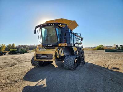 Claas Lexion 760 TT Combine