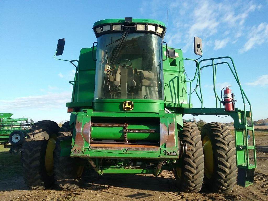 2002 John Deere 9750 STS Combine For Sale, 4,750 Hours Redfield, SD