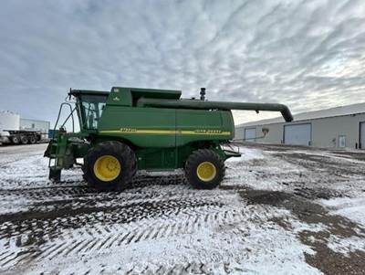 John Deere 9750 STS Combine