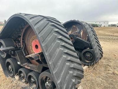 ATI Tracks Corn Head Snout