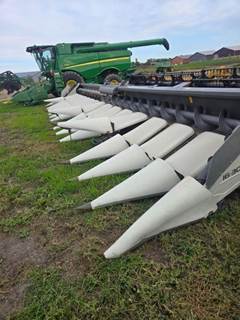 Claas 16-30 Corn Head