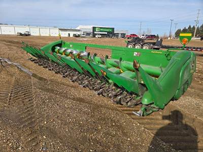 John Deere 612C Corn Head