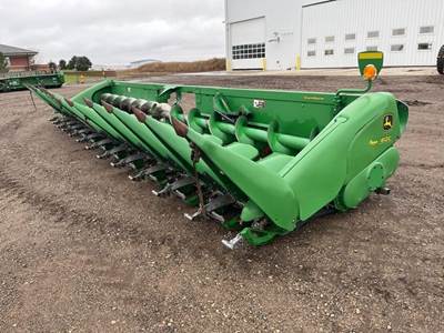 John Deere 612C Corn Head