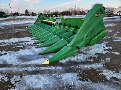 John Deere C12R Corn Head