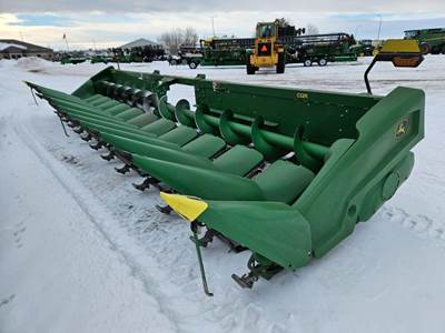 John Deere C12R Corn Head