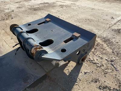 JRB 644CPLR Hydraulic Coupler