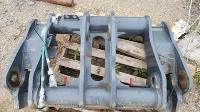 John Deere 624P HI-VIS Coupler