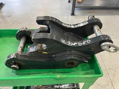 John Deere DEERE BH CPL Coupler