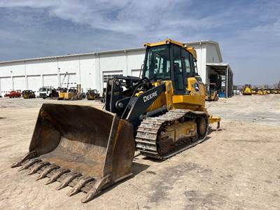 John Deere 755K Crawler Loader
