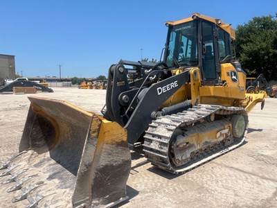 John Deere 755K Crawler Loader