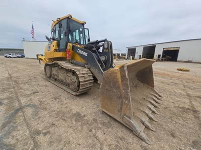 John Deere 755K Crawler Loader