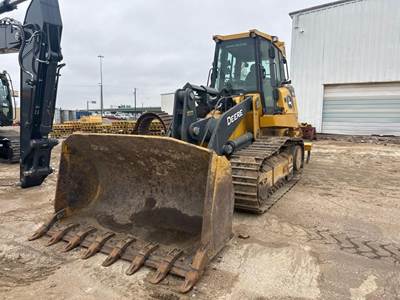 John Deere 755K Crawler Loader