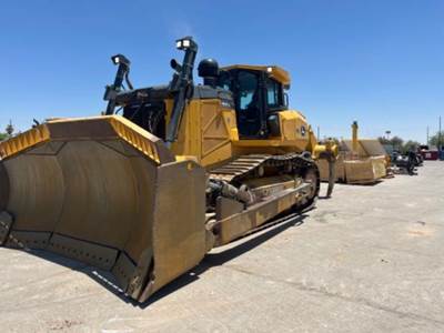 John Deere 1050K Dozer