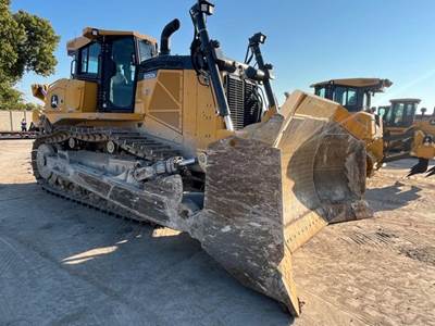 John Deere 1050K Dozer