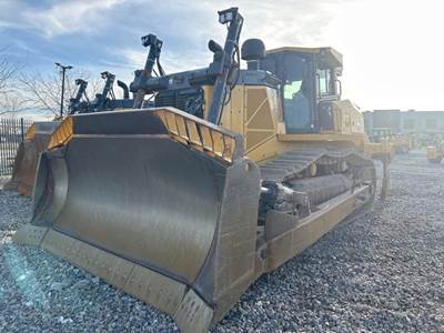 John Deere 1050K Dozer