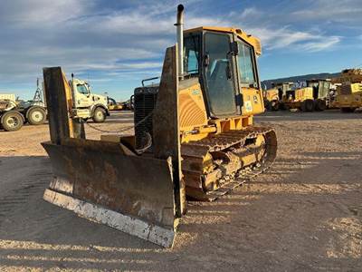John Deere 650J Dozer