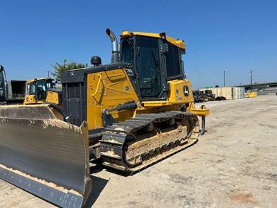 John Deere 700L XLT Dozer