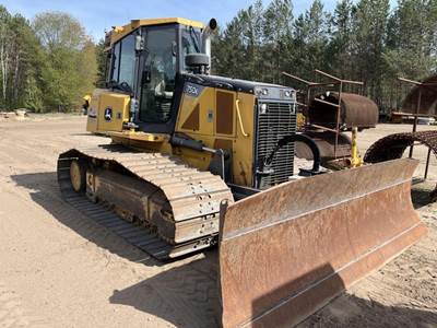 John Deere 750K Dozer