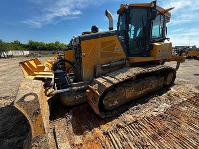 John Deere 750L LGP Dozer