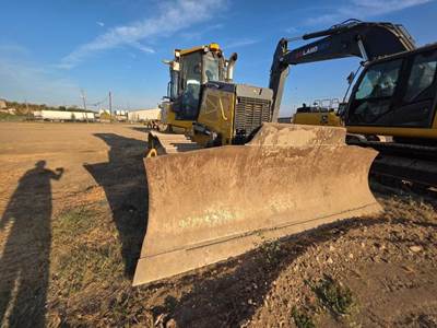 John Deere 750L LGP Dozer