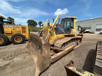 Komatsu D65EX-12 Dozer