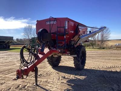 Salford VALMAR 8608 Dry Fertilizer Applicator