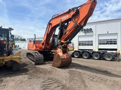 Hitachi ZX330LC Excavator