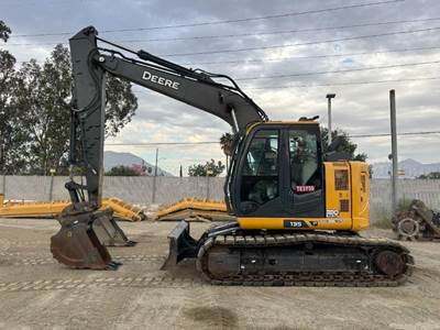 John Deere 135 P-TIER Excavator