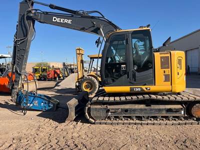 John Deere 135 P-TIER Excavator