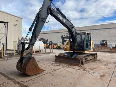 John Deere 135D Excavator