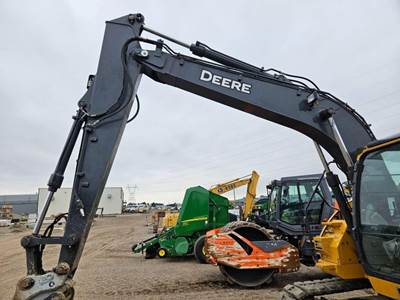 John Deere 135G Excavator