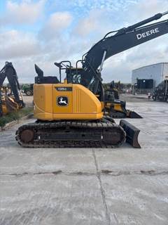 John Deere 135G Excavator