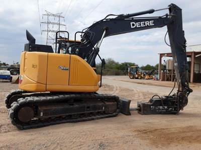 John Deere 135G Excavator