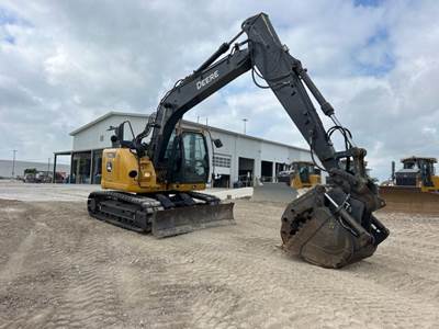 John Deere 135G Excavator