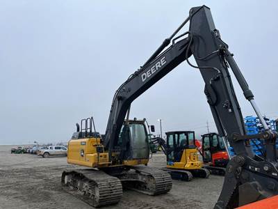 John Deere 200 G-TIER Excavator