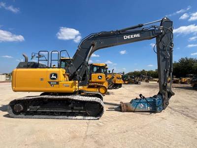 John Deere 200 G-TIER Excavator