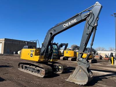John Deere 200 G-TIER Excavator