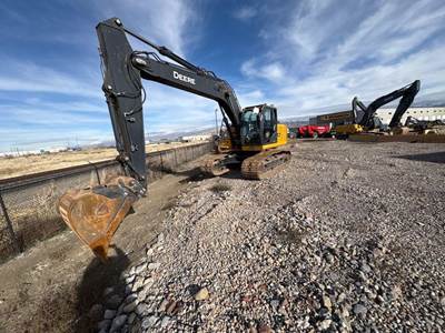 John Deere 200 G-TIER Excavator