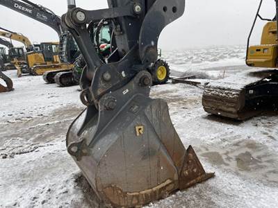 John Deere 200 G-TIER Excavator