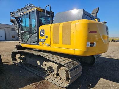 John Deere 210 P-TIER Excavator