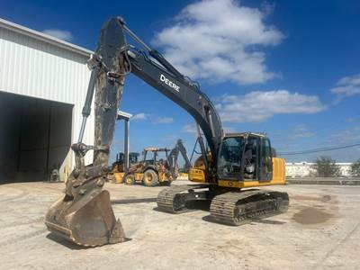 John Deere 210 P-TIER Excavator
